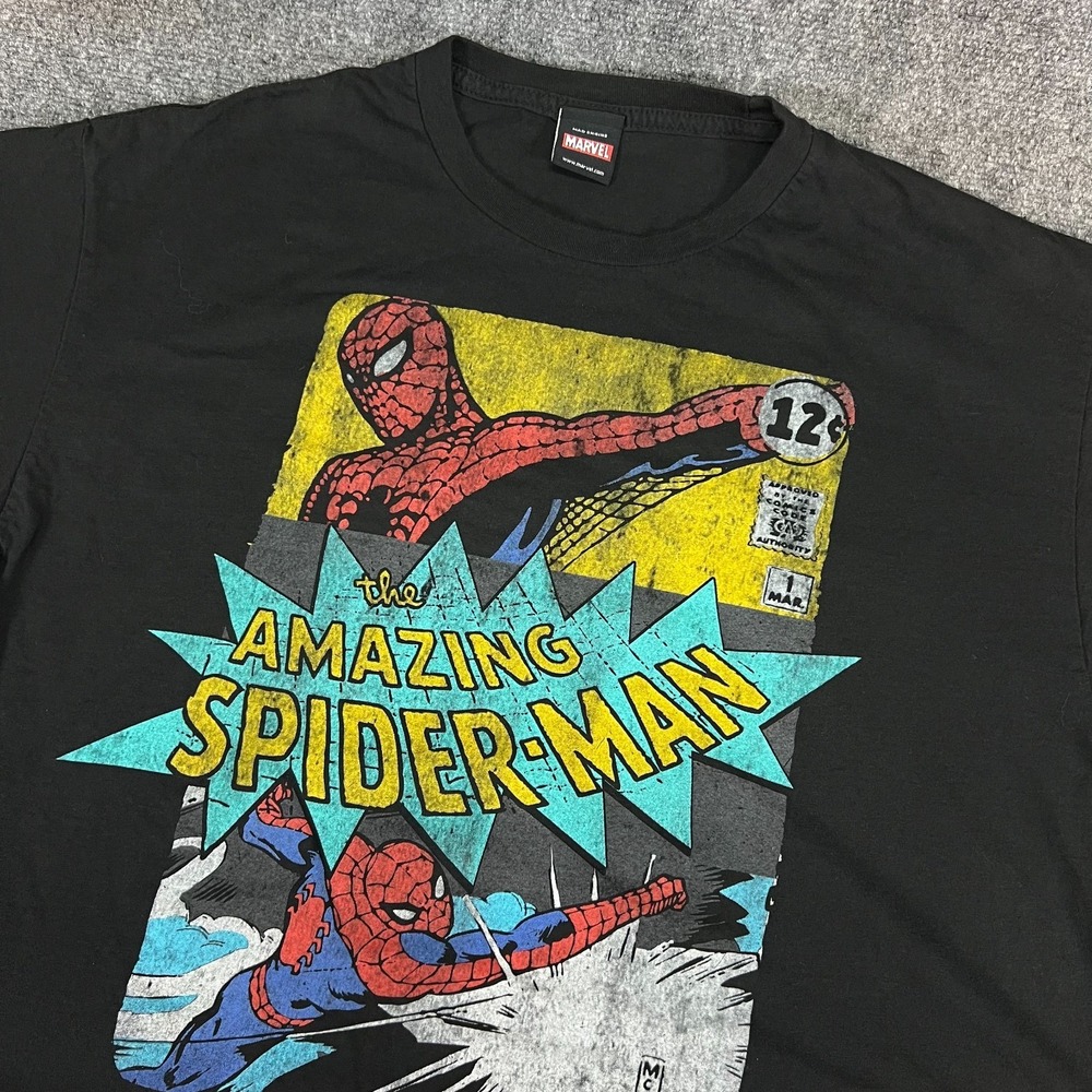Marvel The Amazing Spider-Man Comic Tee 2011 Black Graphic T-Shirt Mad Engine L